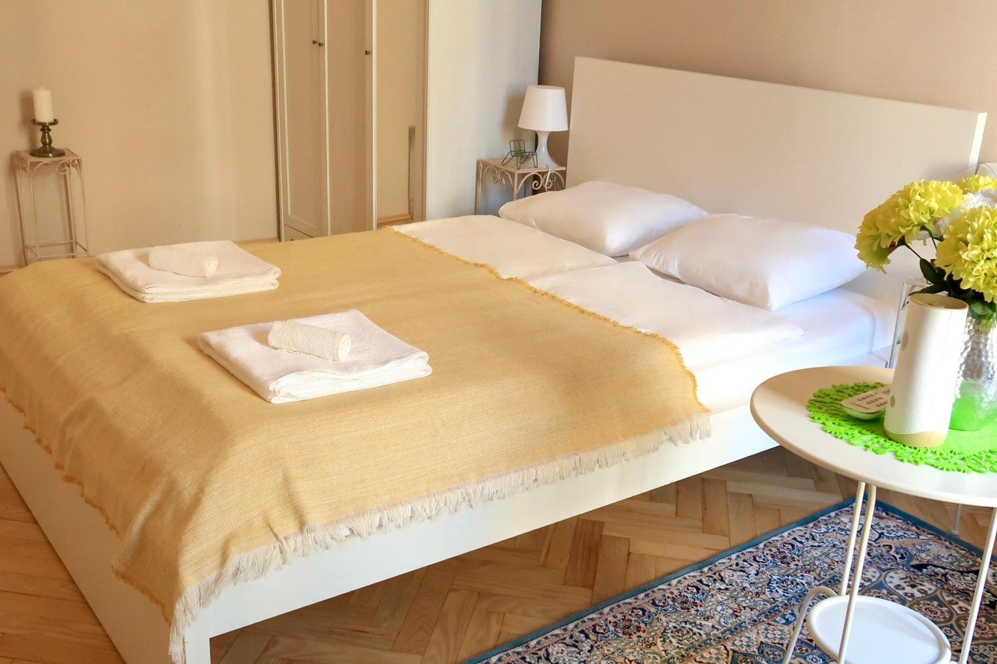 Budapest Palace Apartment - Palace District - Downtown エクステリア 写真